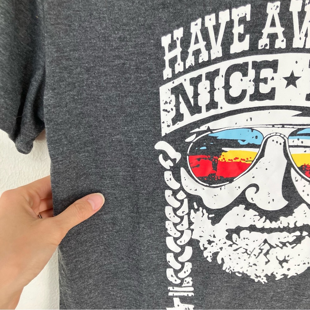 ๐ 3 for $12 โข WILLIE NELSON โข have a Willie nice day tee - Picture 6 of 8